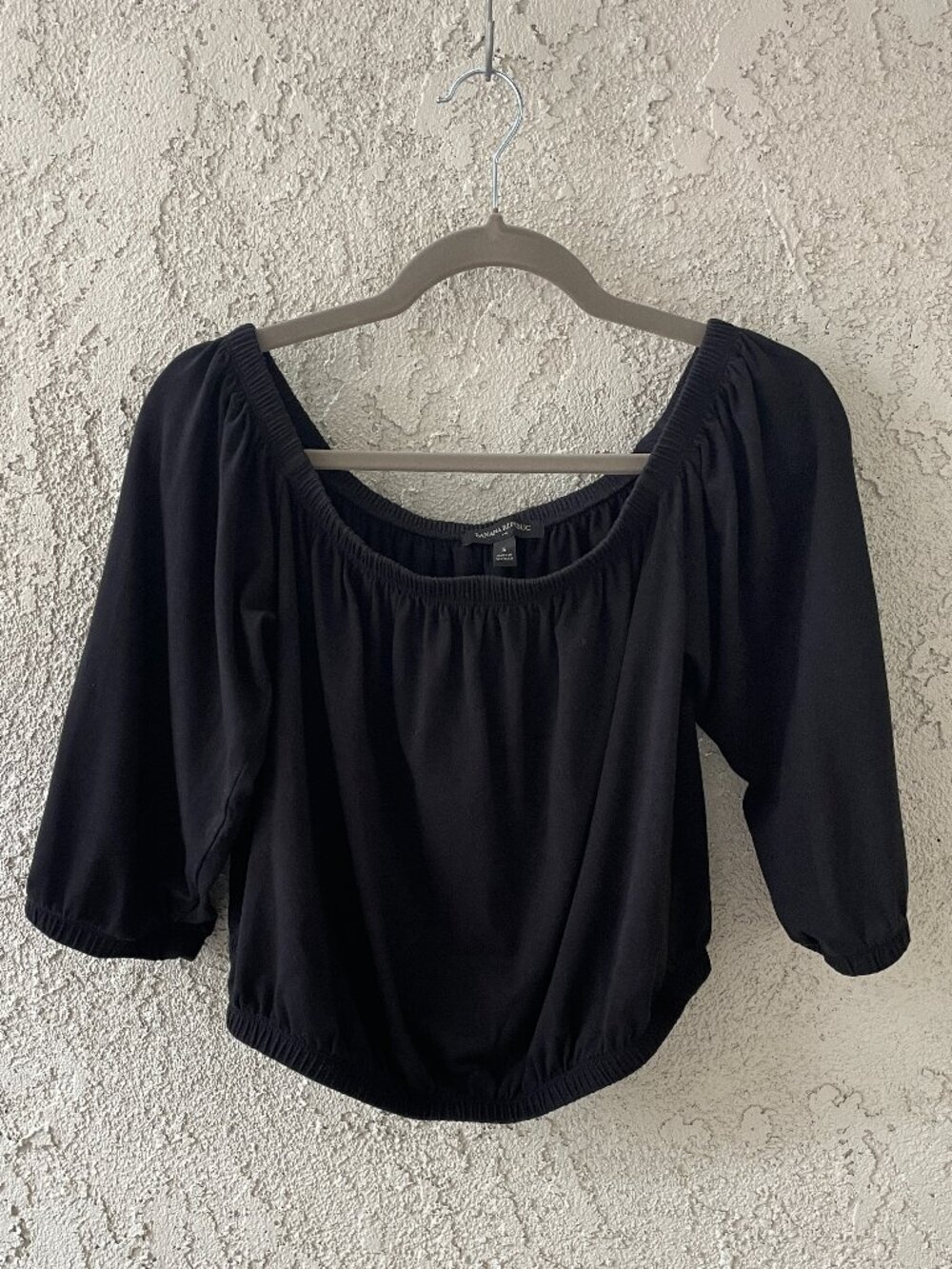 Banana Republic Black Off Shoulder Minimalist Coquette Crop Top Size Small Chic